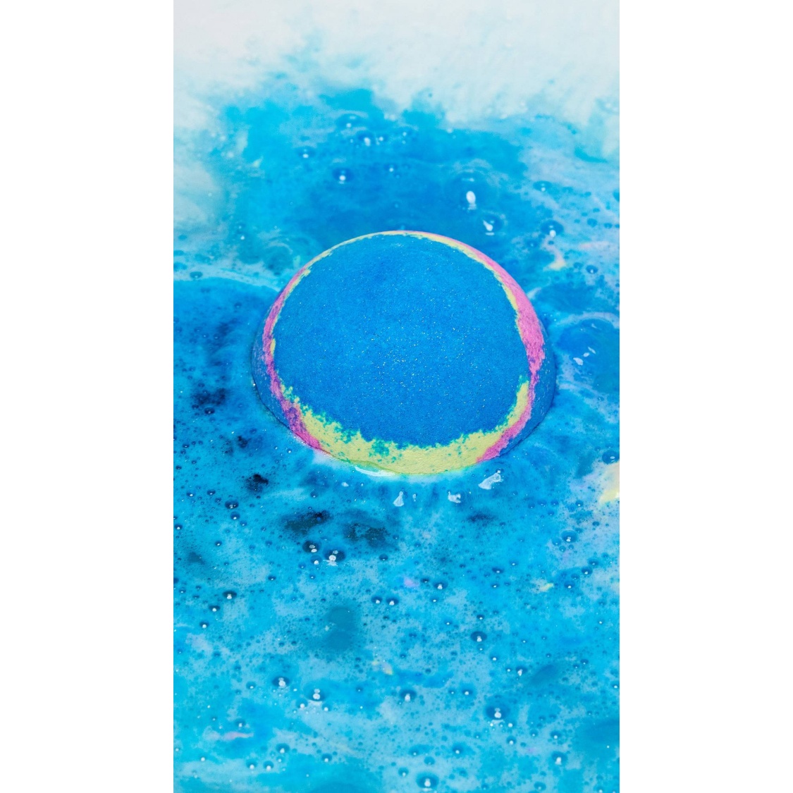 Giant Intergalactic - Image 2